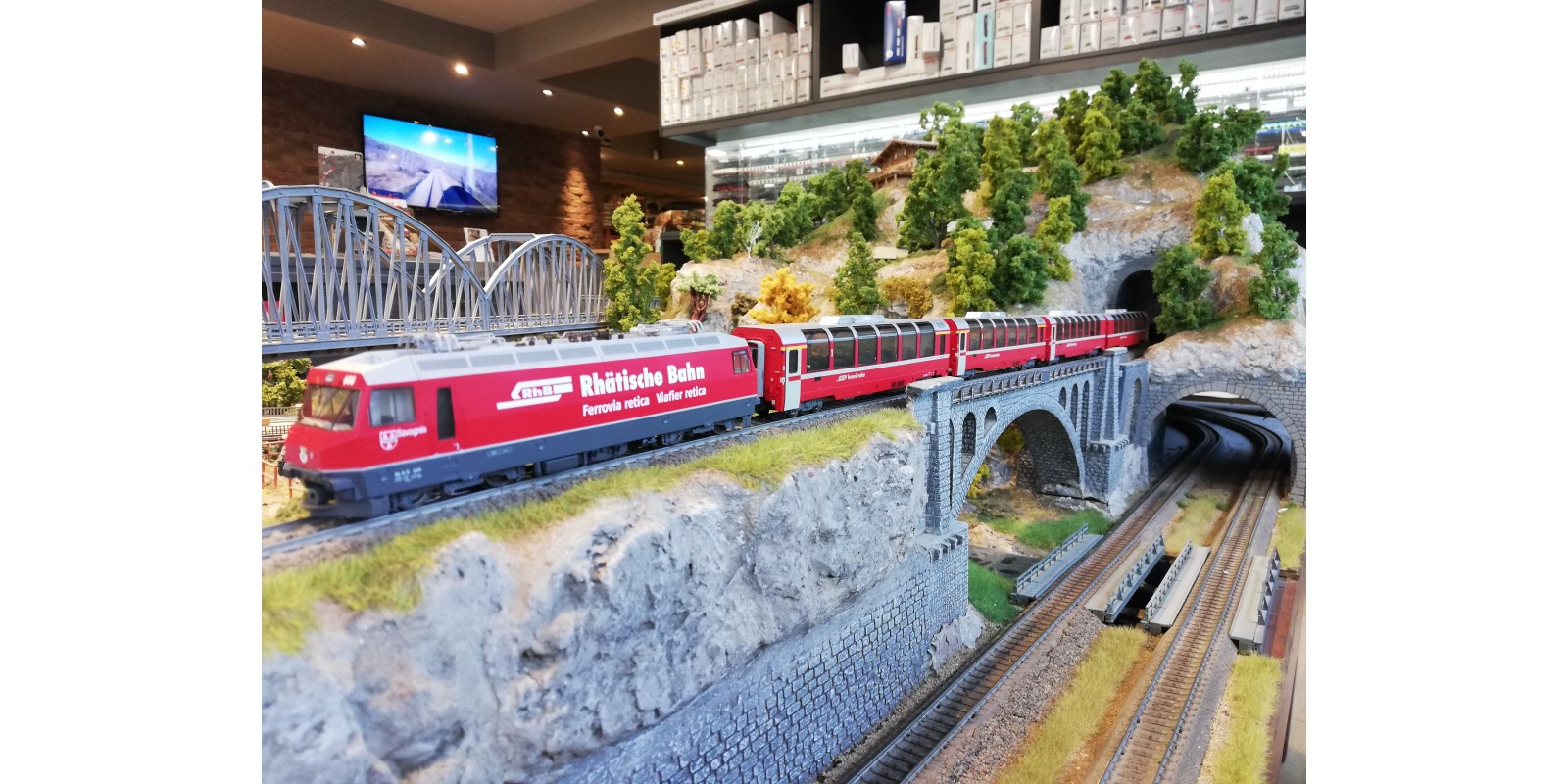 BMSET1 "Bernina Express" Train Set